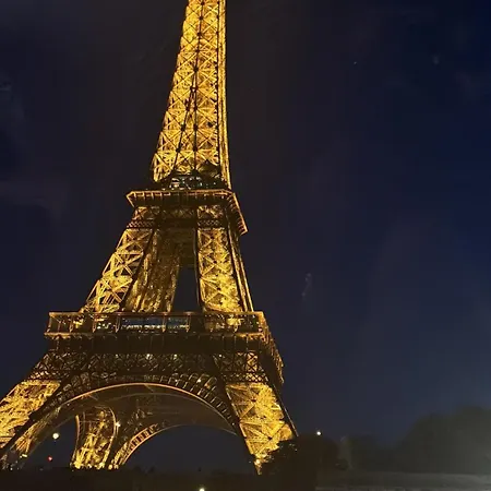 Beautiful Eiffel Tower - Passy Apartmán